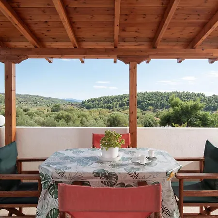 Vera Views Holiday home
