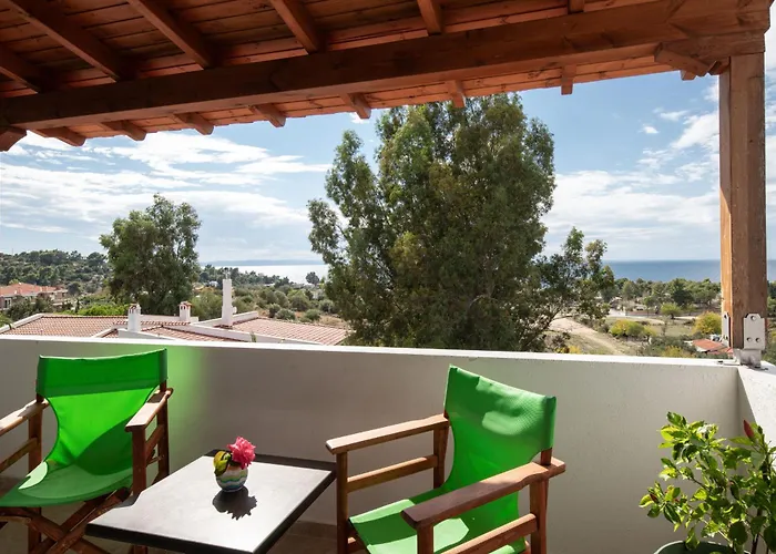 Vera Views 펜션 니키티